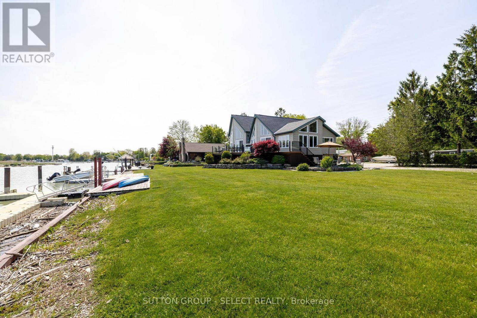 7474 RIVERSIDE DRIVE Image 46