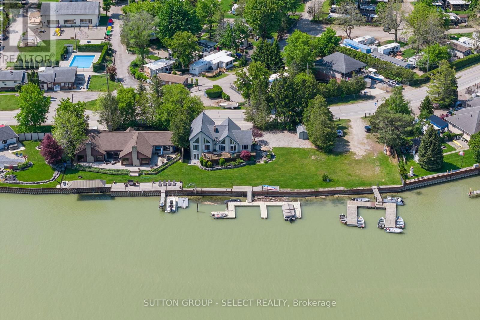 7474 RIVERSIDE DRIVE Image 8