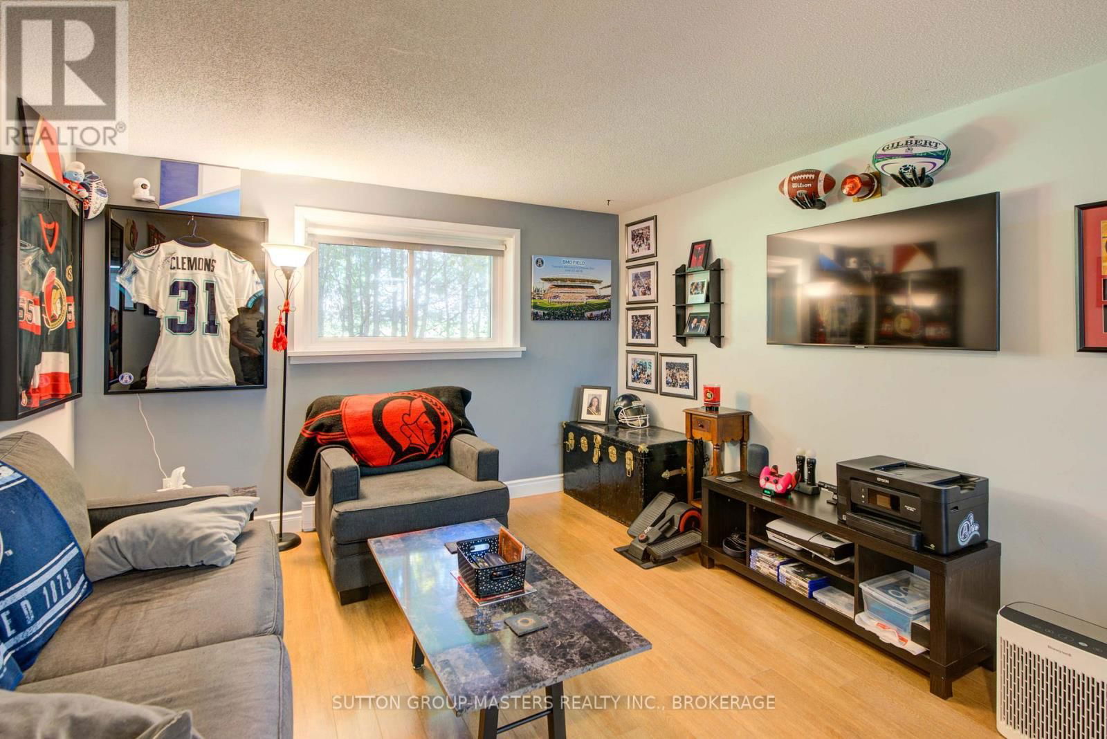 580 ARMSTRONG ROAD Image 5