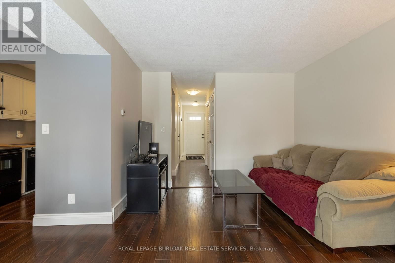 58 ROMY CRESCENT Image 10