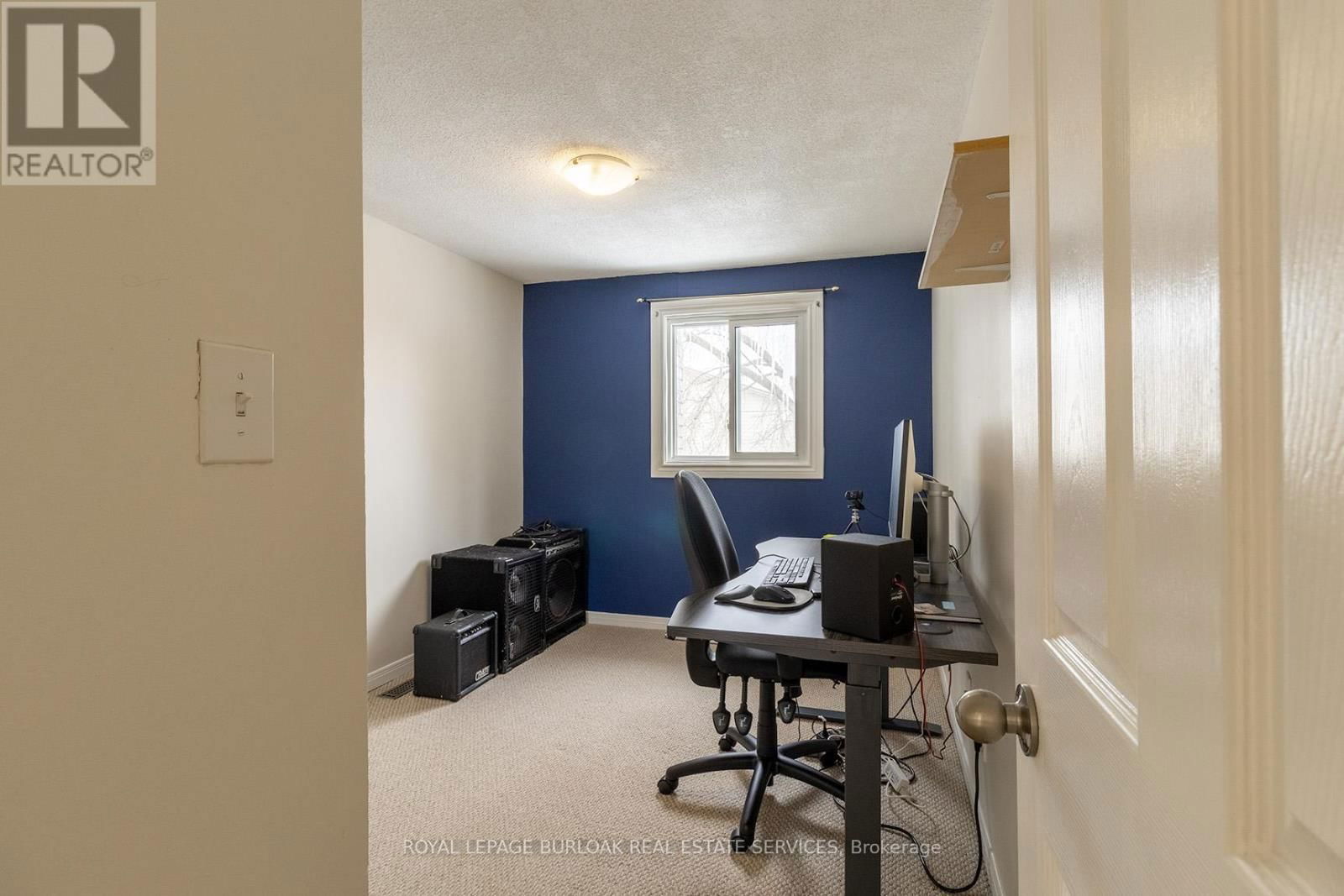 58 ROMY CRESCENT Image 20