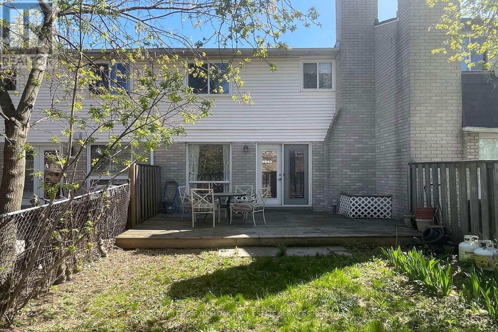 58 ROMY CRESCENT Image 22