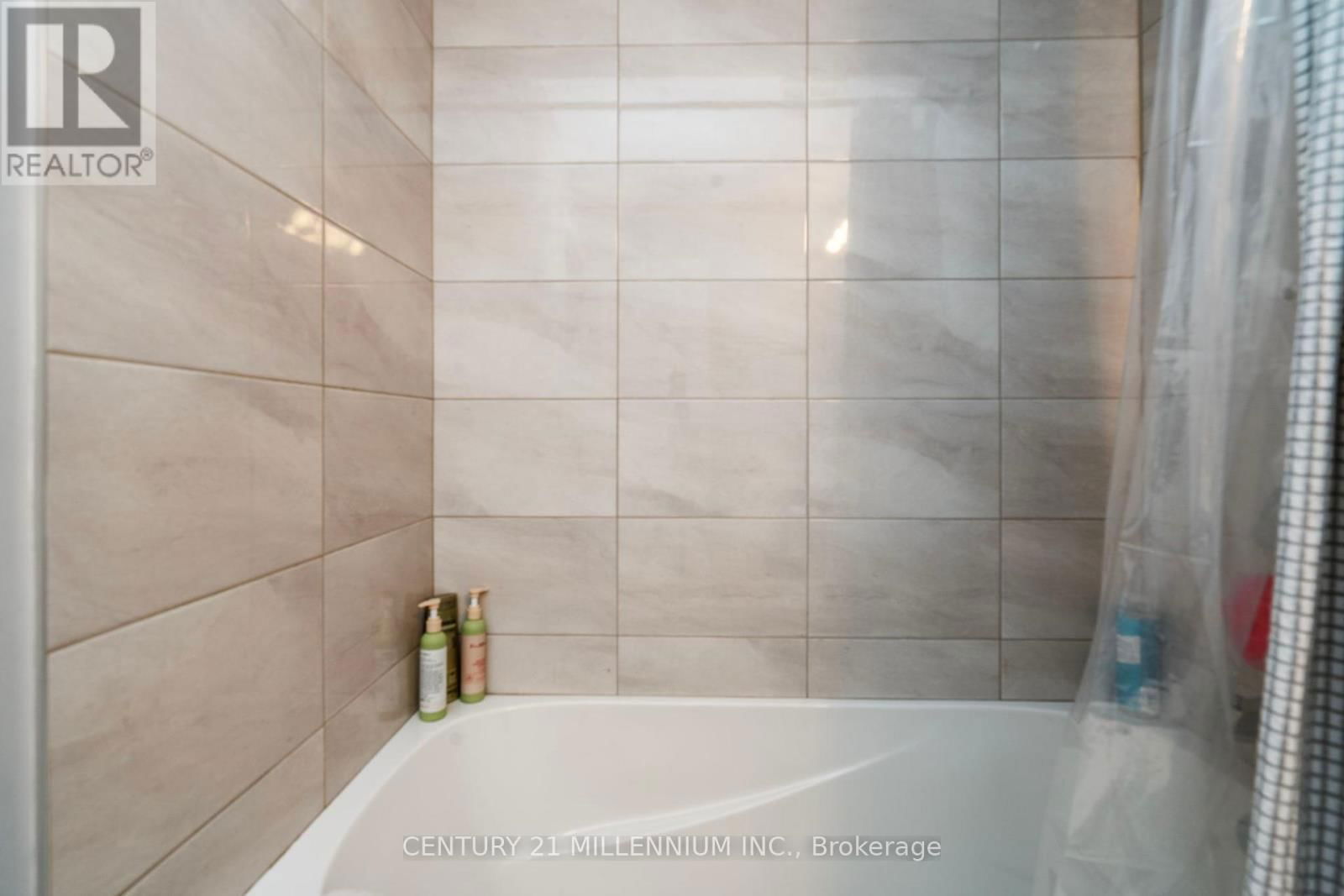 19 ARIETTA LANE Image 22