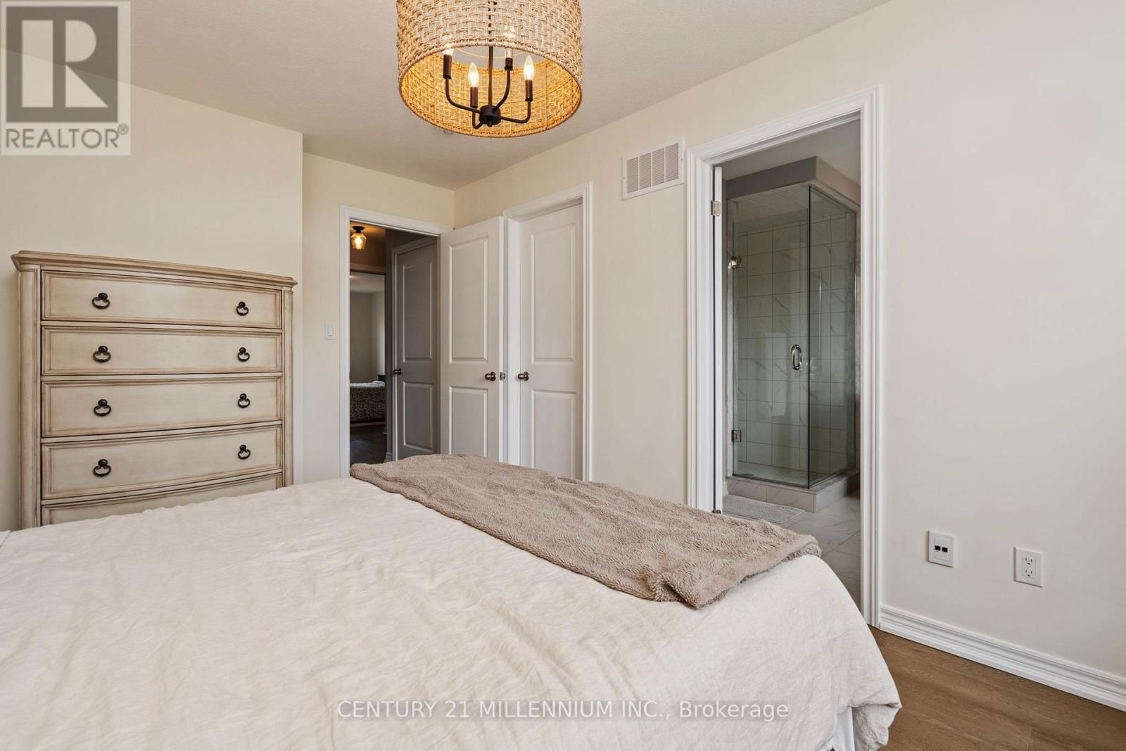 19 ARIETTA LANE Image 27