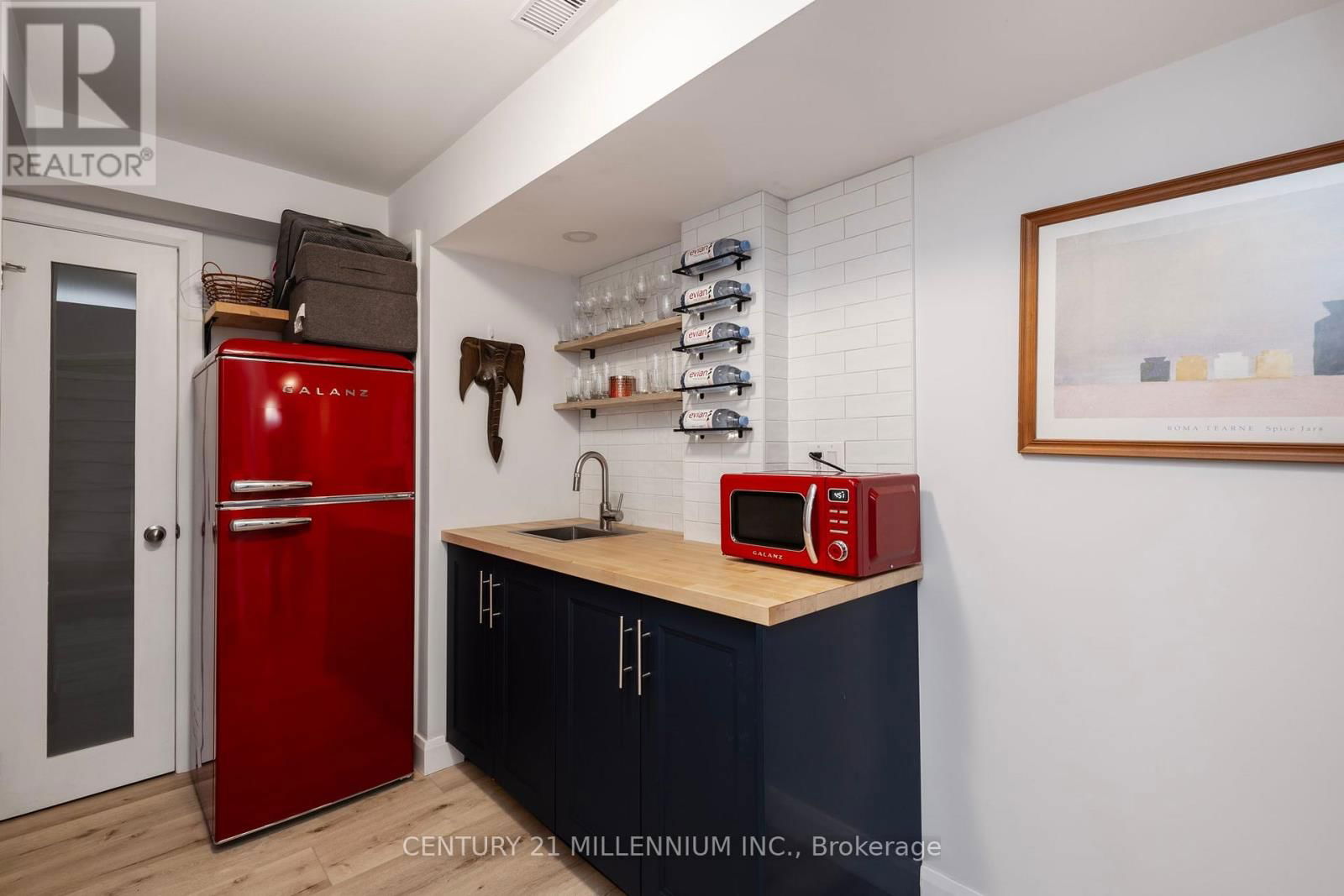 19 ARIETTA LANE Image 31