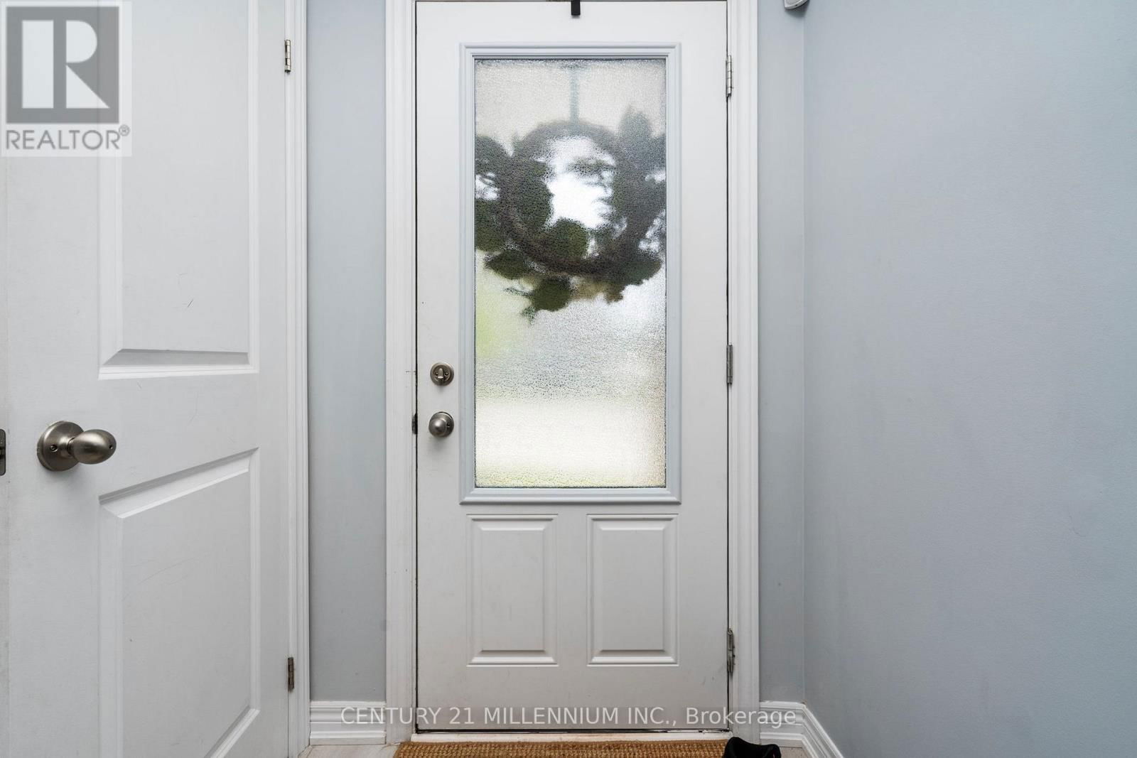 19 ARIETTA LANE Image 4