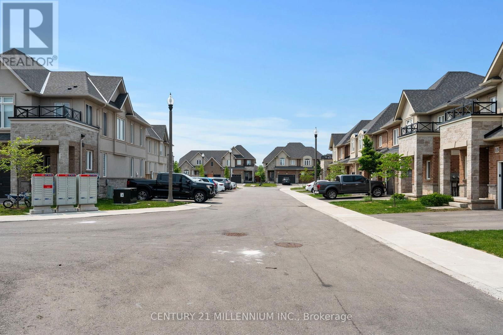 19 ARIETTA LANE Image 40