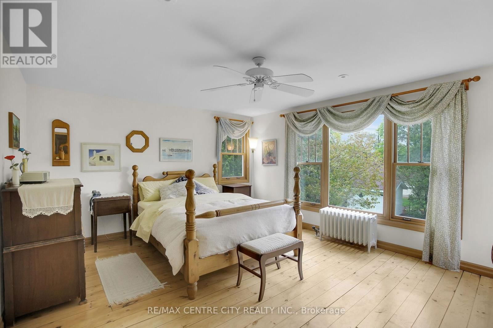 329 VICTORIA STREET Image 27