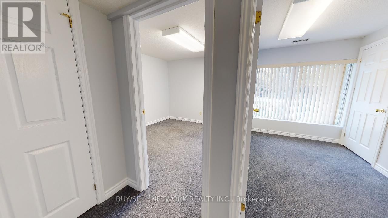 17 - 347 PIDO ROAD Image 14