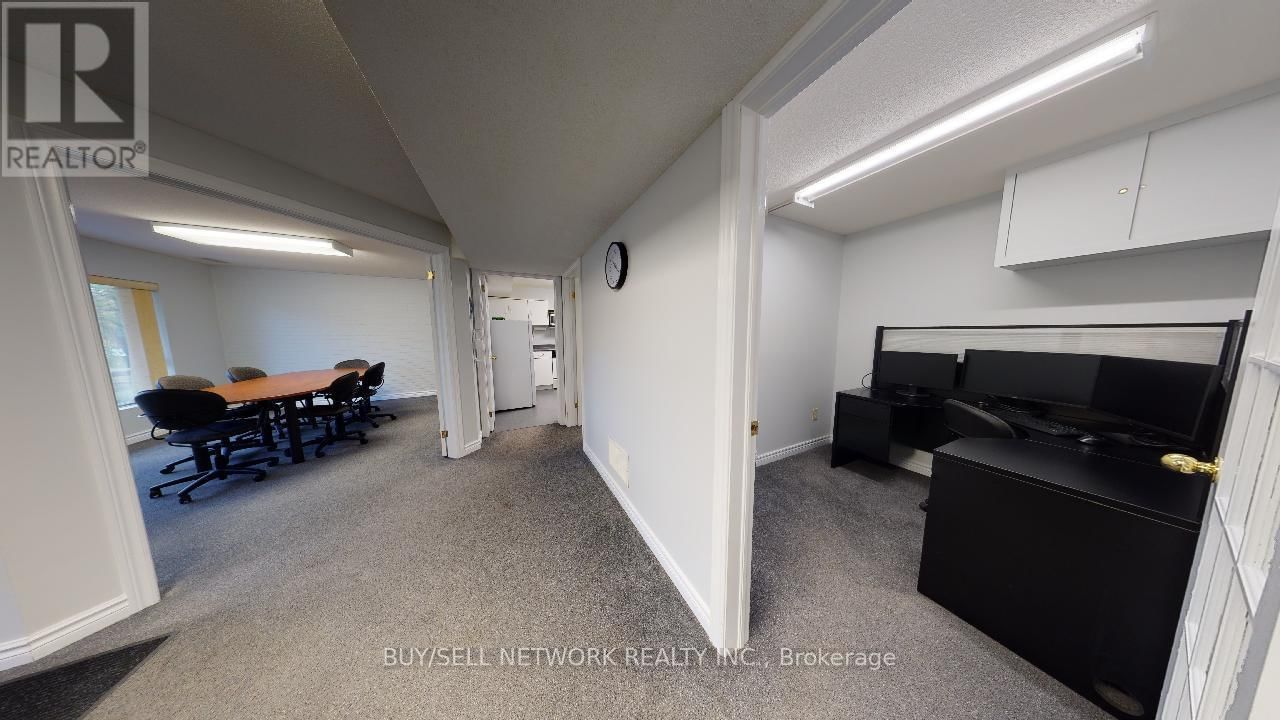 17 - 347 PIDO ROAD Image 17