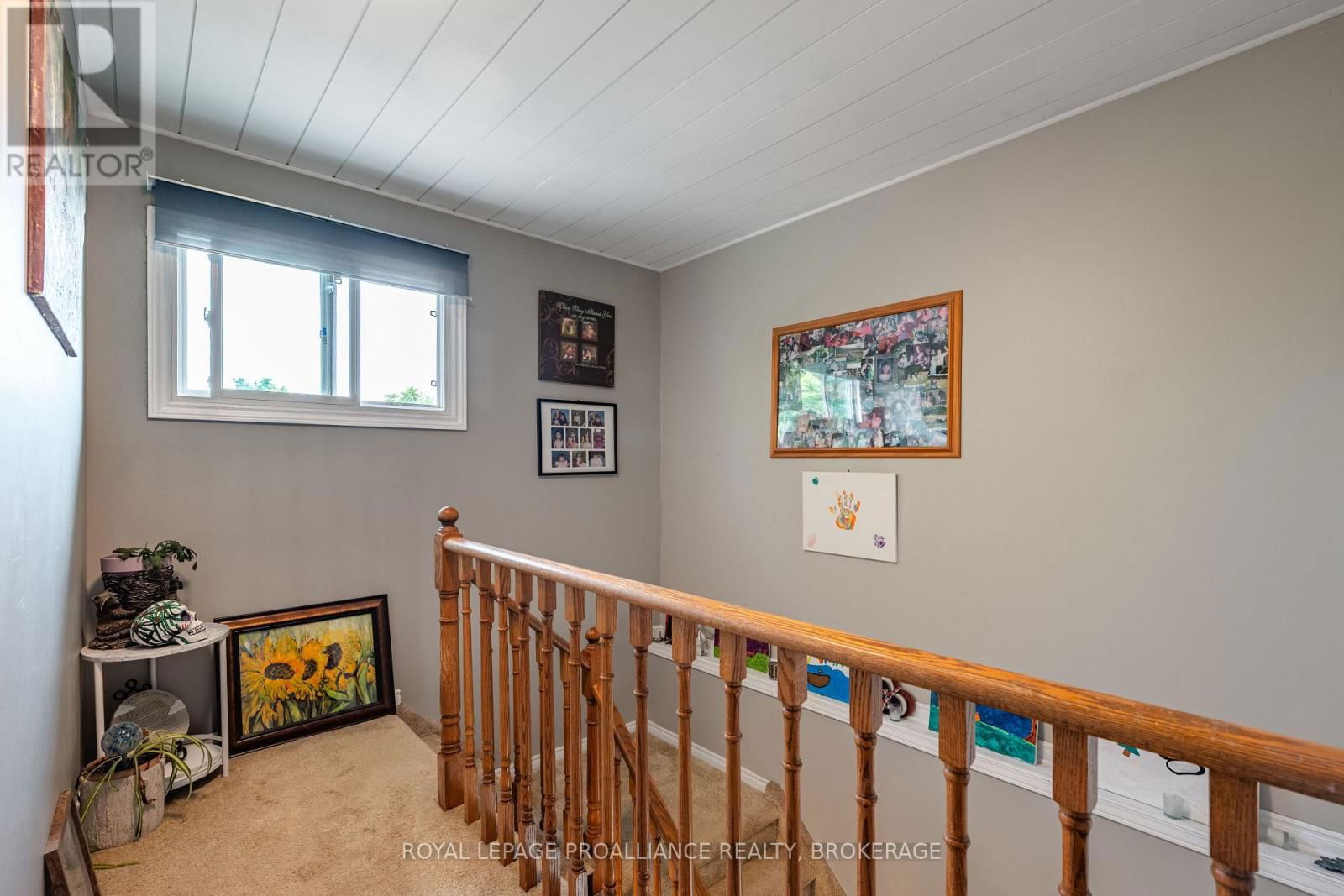 587 DAVIS DRIVE Image 17