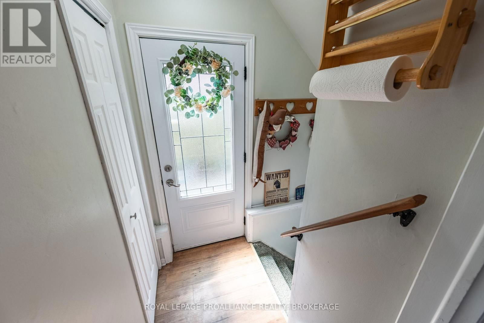 587 DAVIS DRIVE Image 28