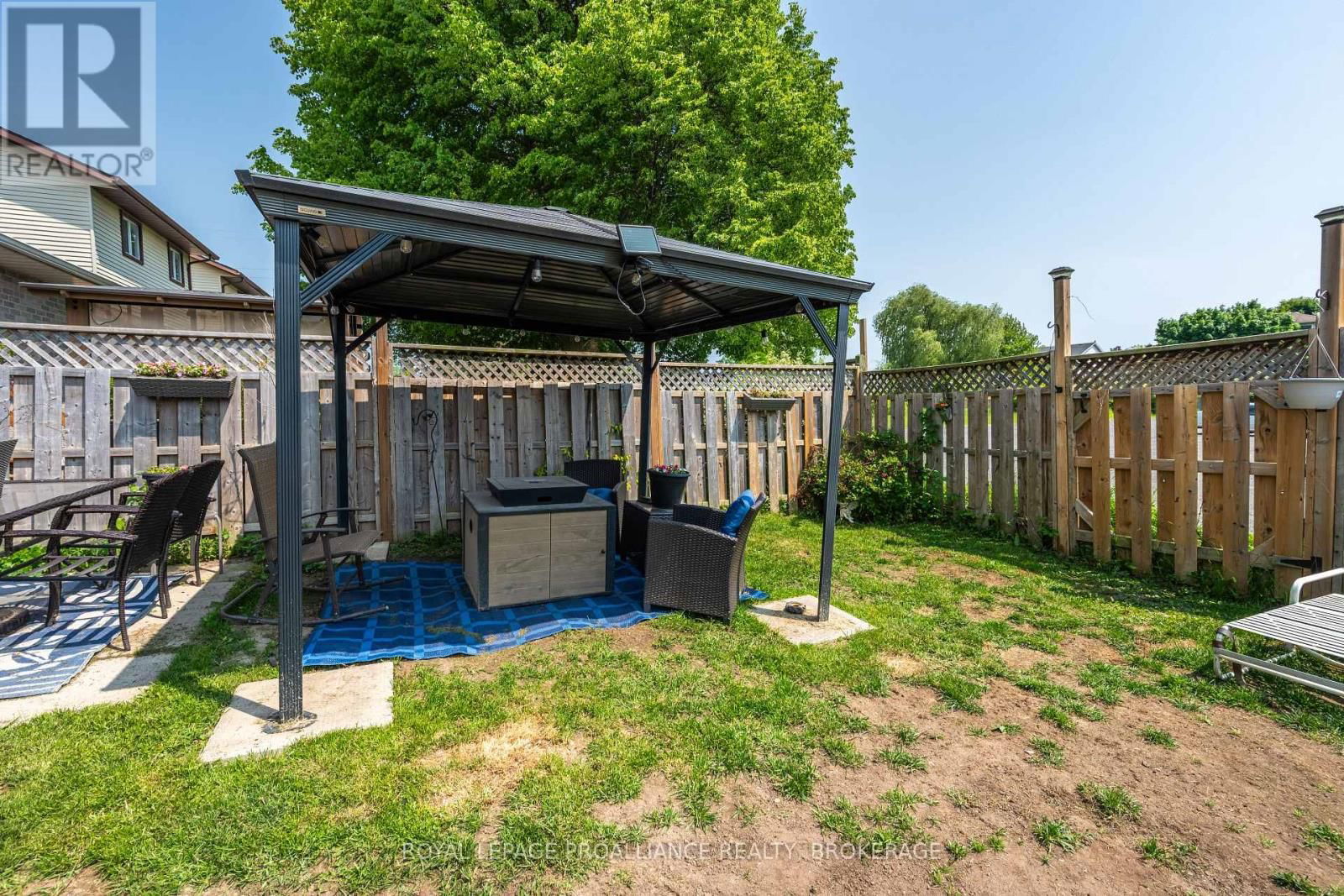 587 DAVIS DRIVE Image 34
