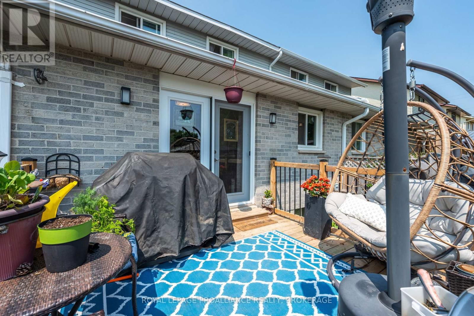 587 DAVIS DRIVE Image 36