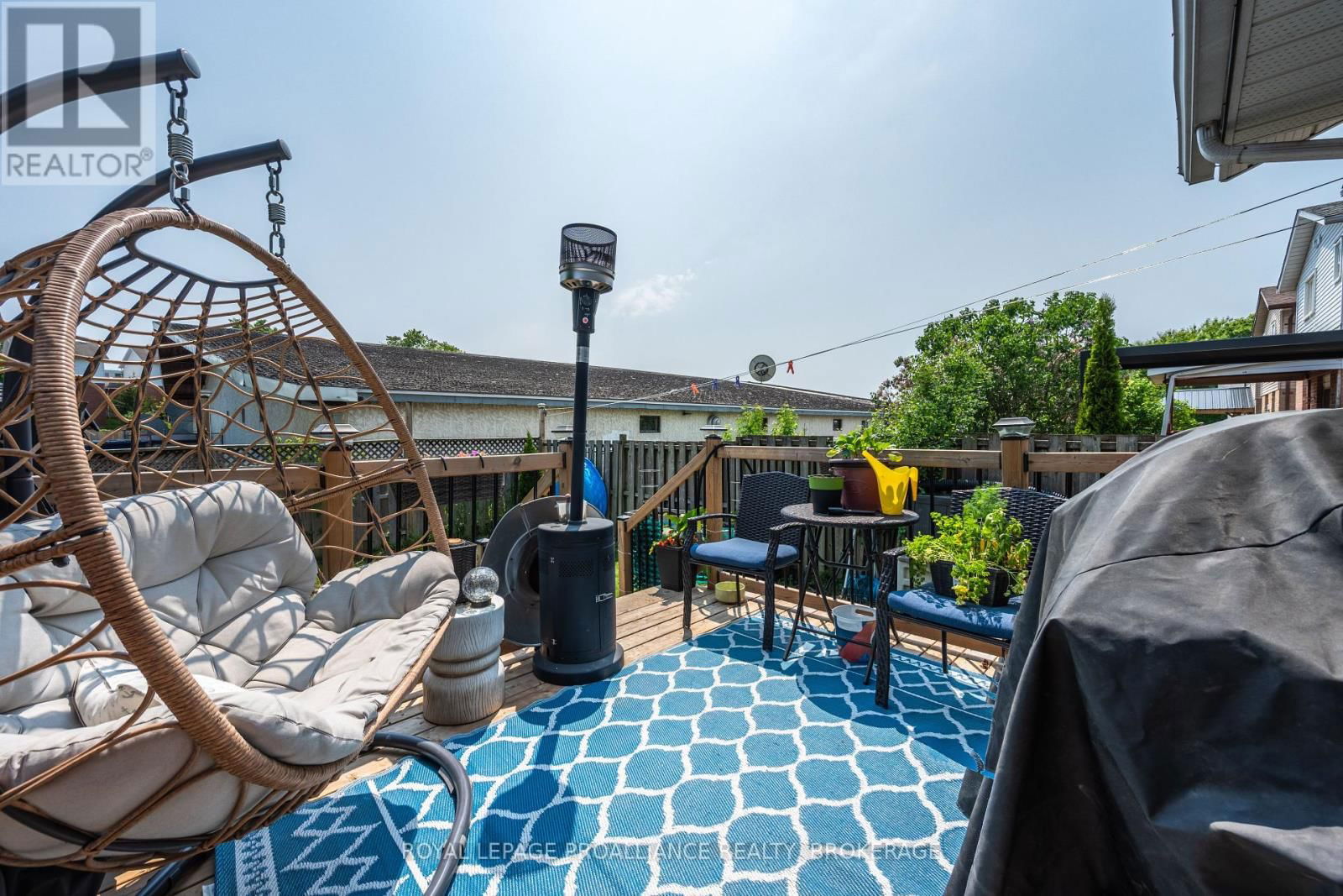 587 DAVIS DRIVE Image 37