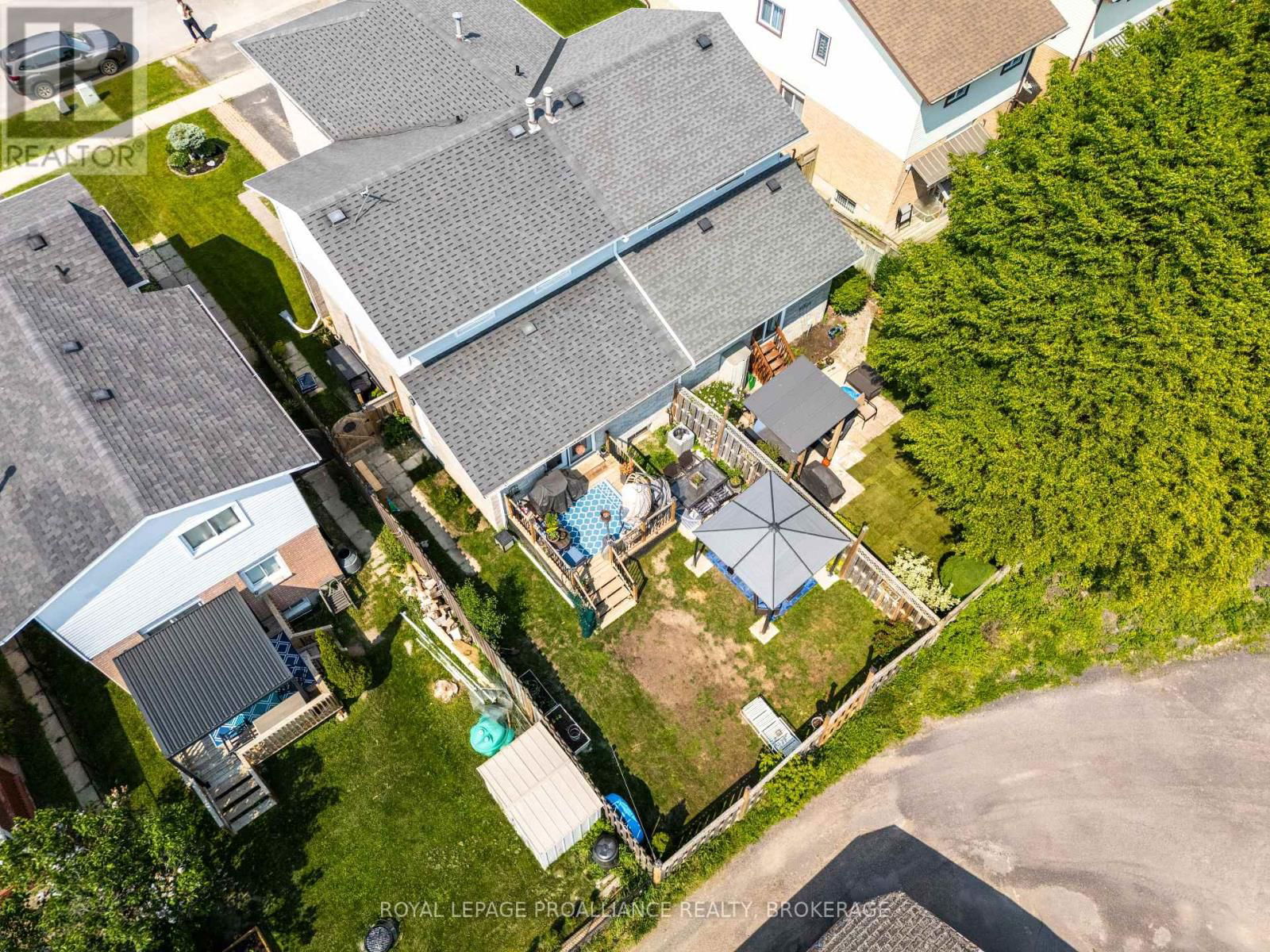 587 DAVIS DRIVE Image 43