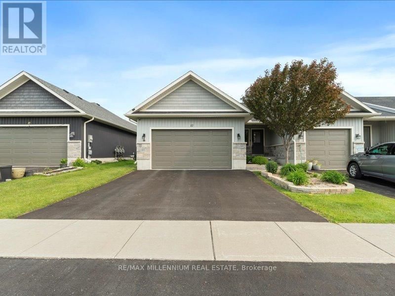 12 MAVIS WAY Image 1