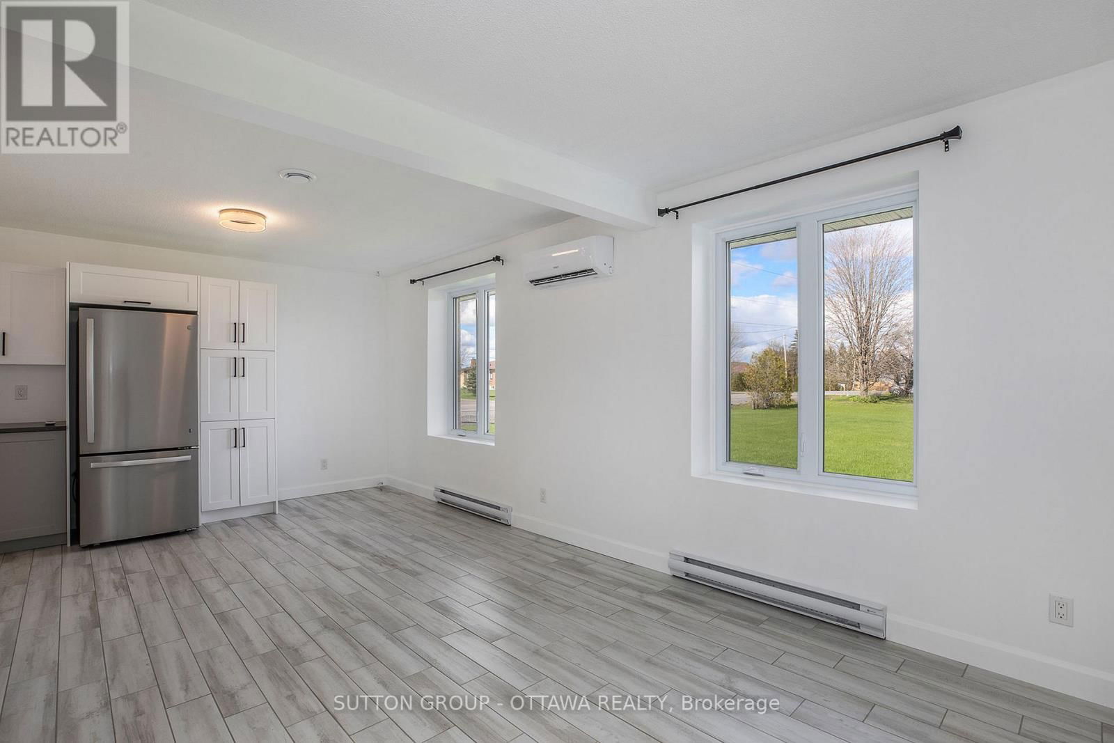 3 - 2461 DUNNING ROAD Image 5