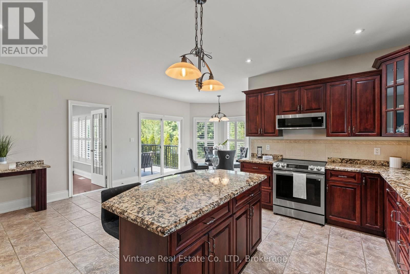 3689 CARDINAL DRIVE Image 16