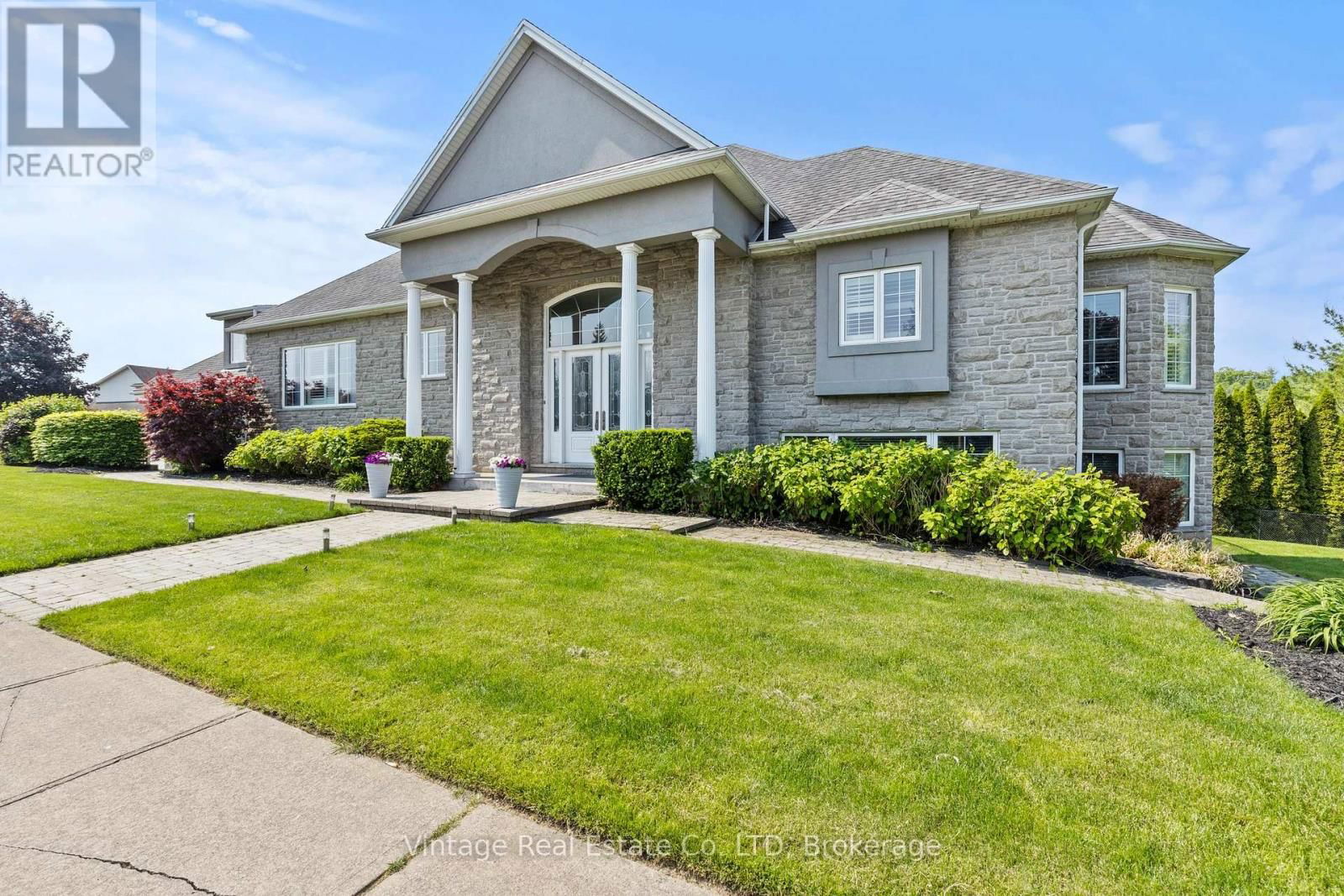 3689 CARDINAL DRIVE Image 2