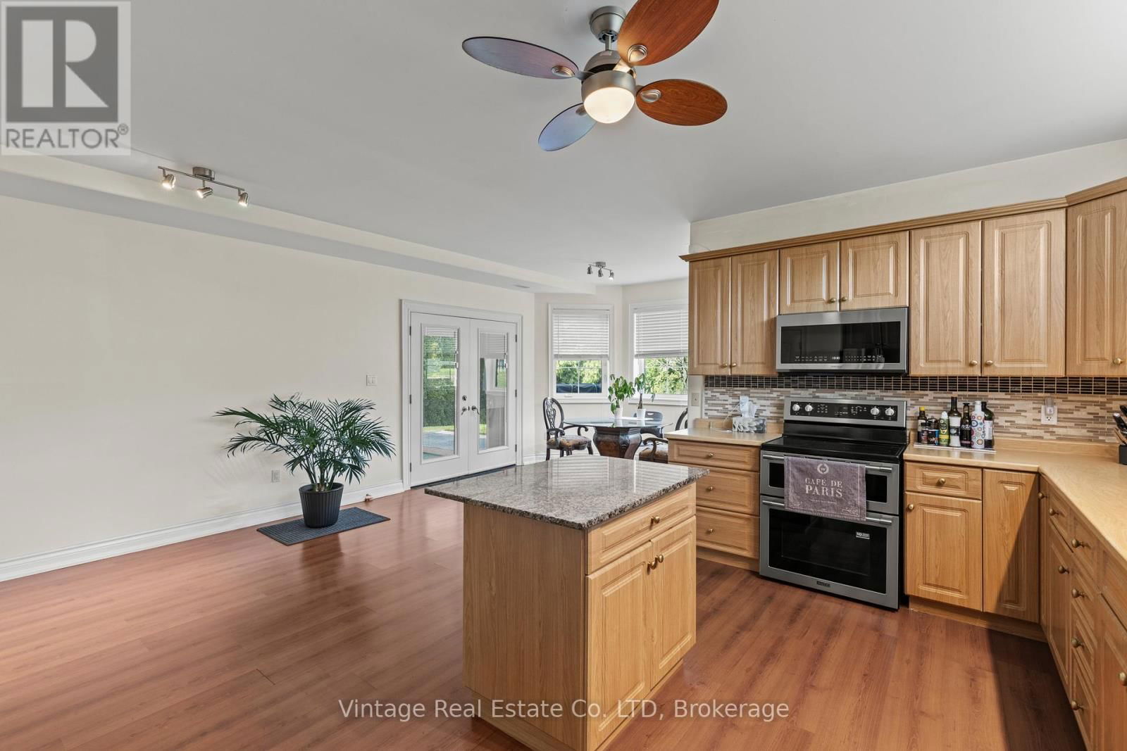 3689 CARDINAL DRIVE Image 29