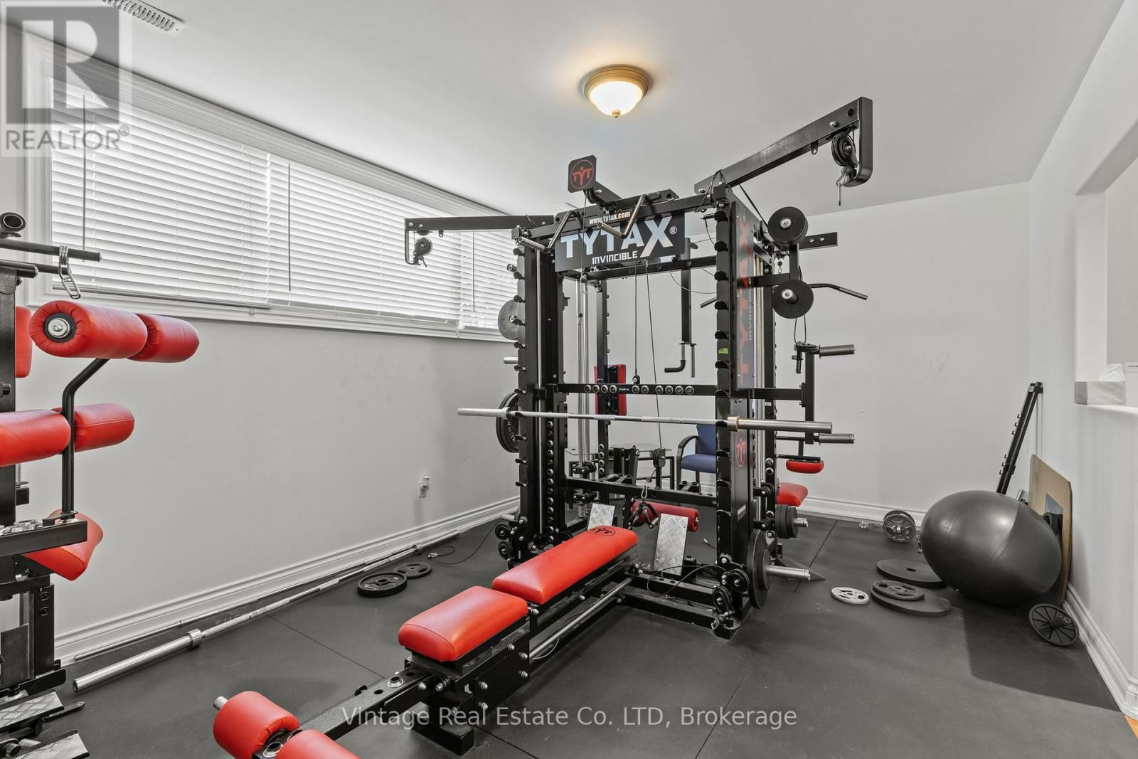 3689 CARDINAL DRIVE Image 33