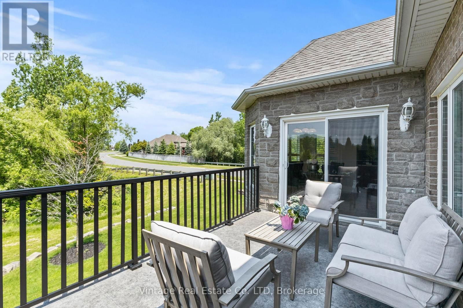 3689 CARDINAL DRIVE Image 39