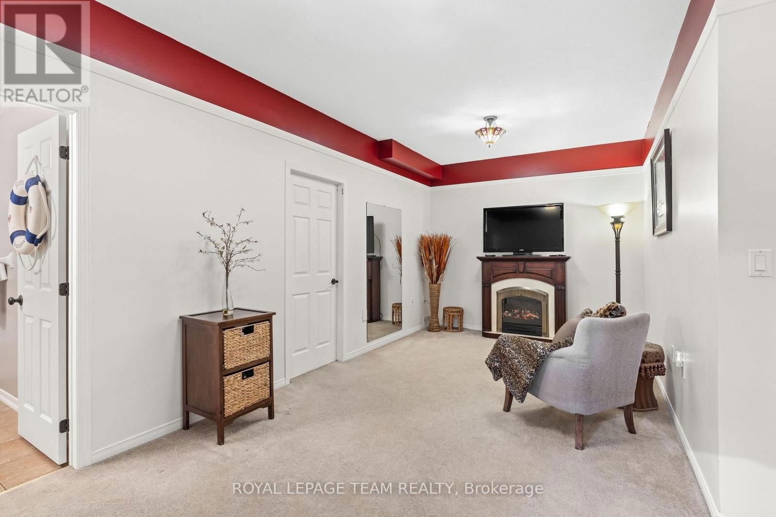 275 BERRIGAN DRIVE Image 31