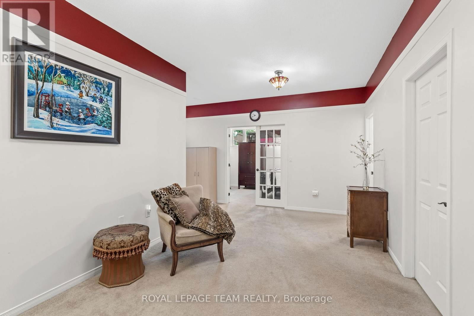 275 BERRIGAN DRIVE Image 32