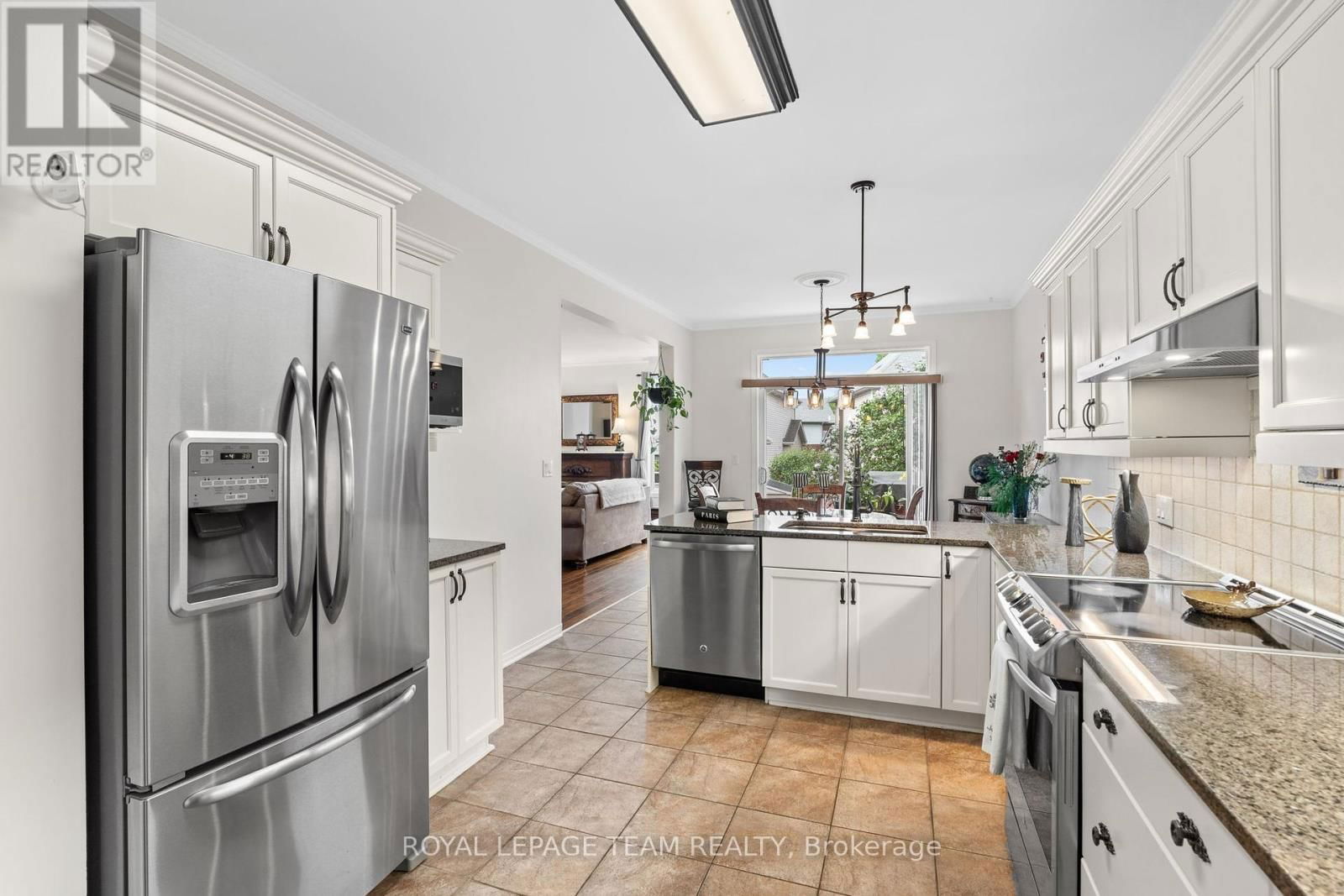 275 BERRIGAN DRIVE Image 9