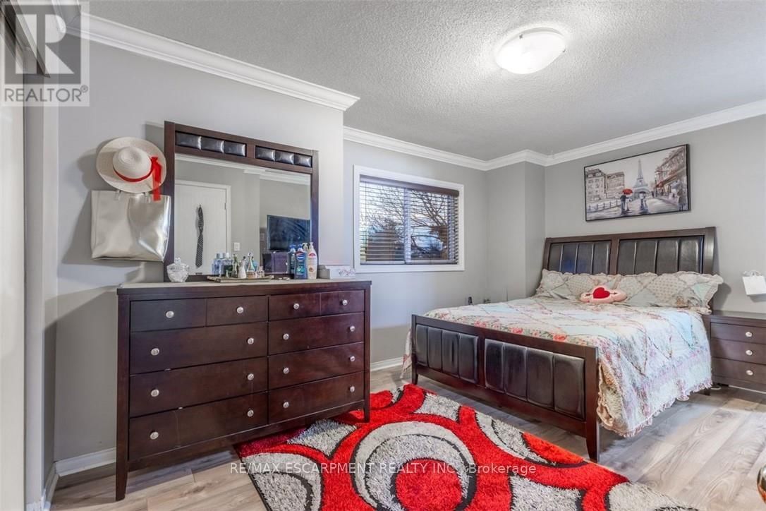 11 - 75 RYANS WAY Image 14