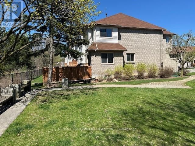 11 - 75 RYANS WAY Image 3