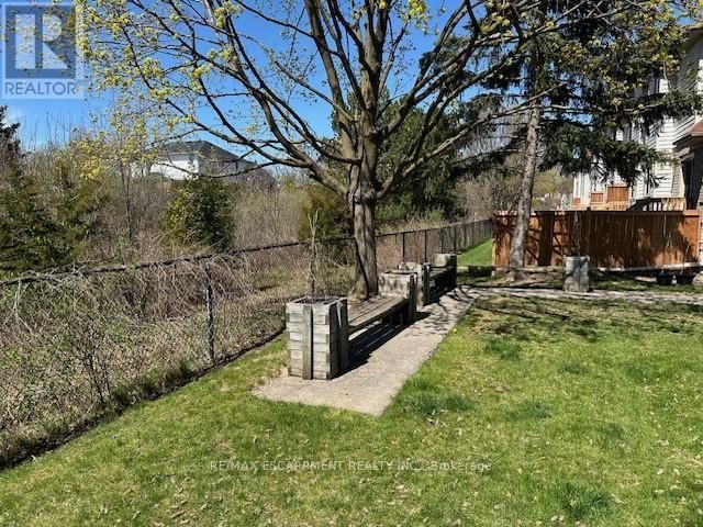 11 - 75 RYANS WAY Image 4