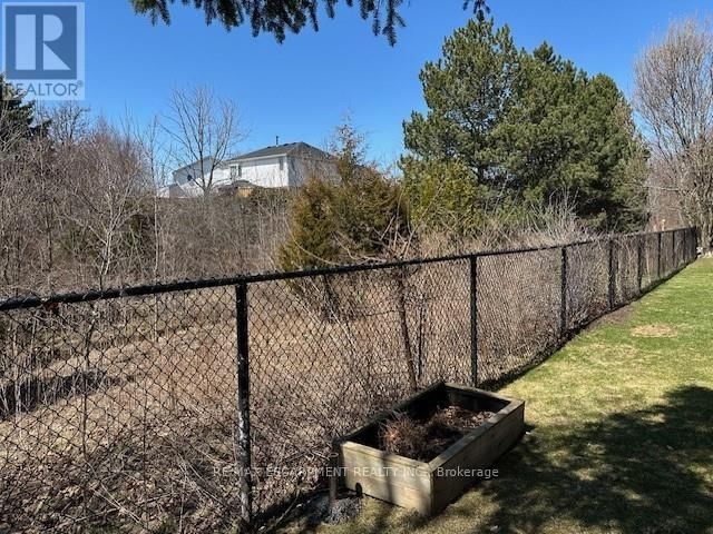11 - 75 RYANS WAY Image 6
