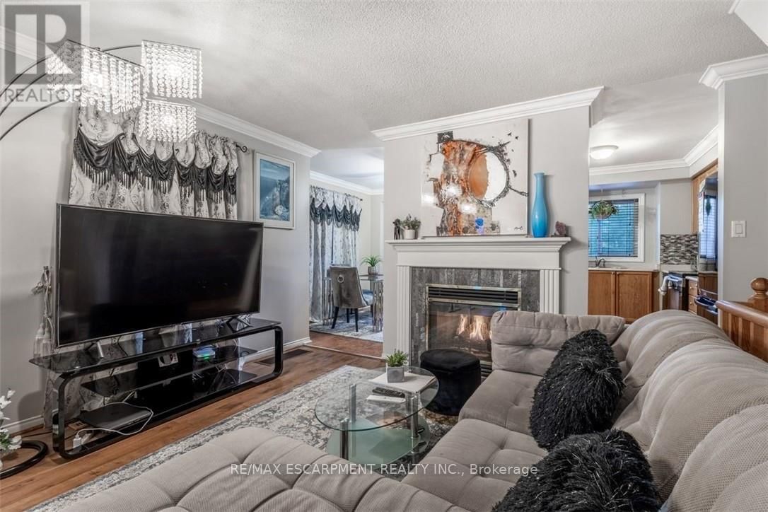 11 - 75 RYANS WAY Image 9