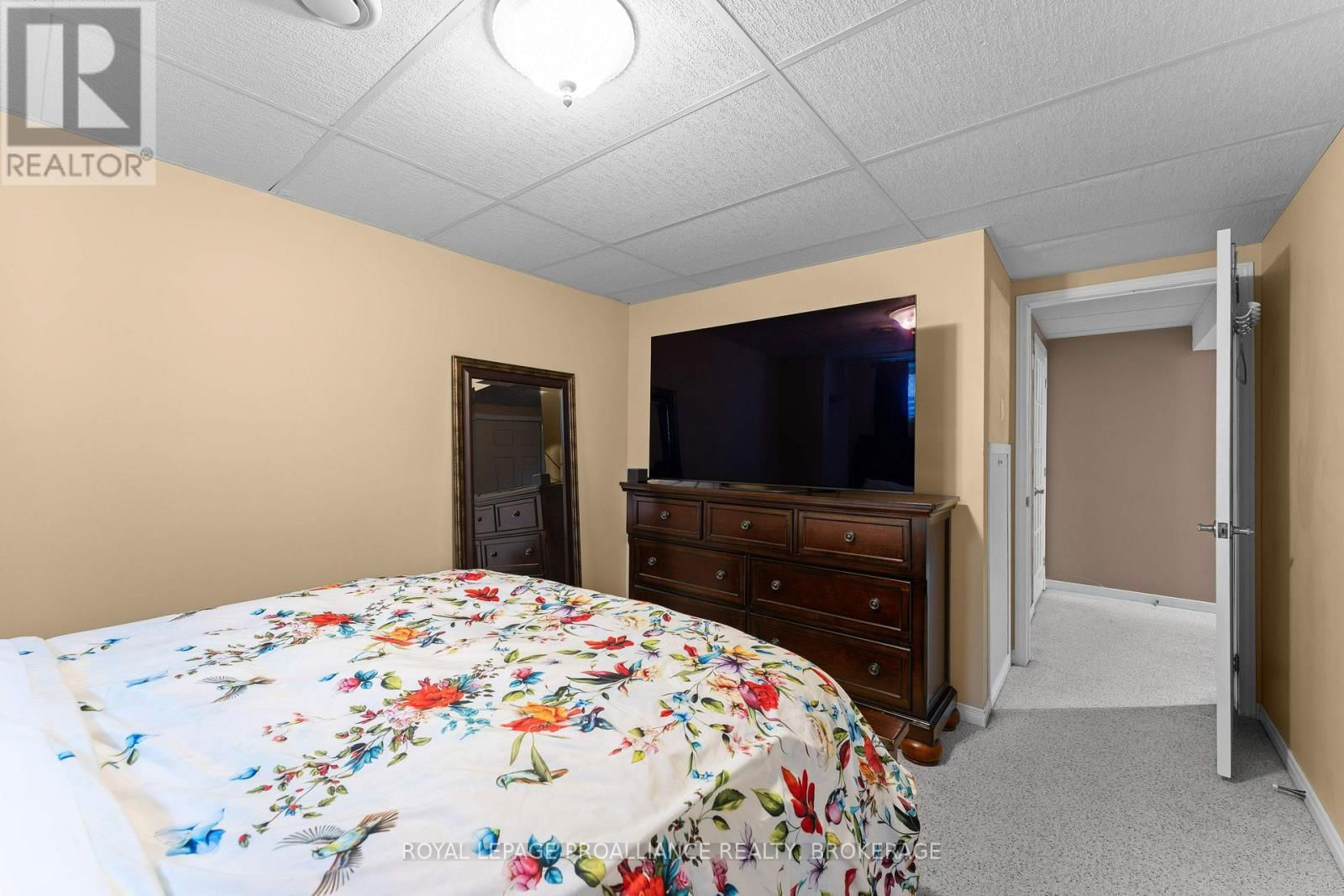 138 DALGLEISH AVENUE Image 35
