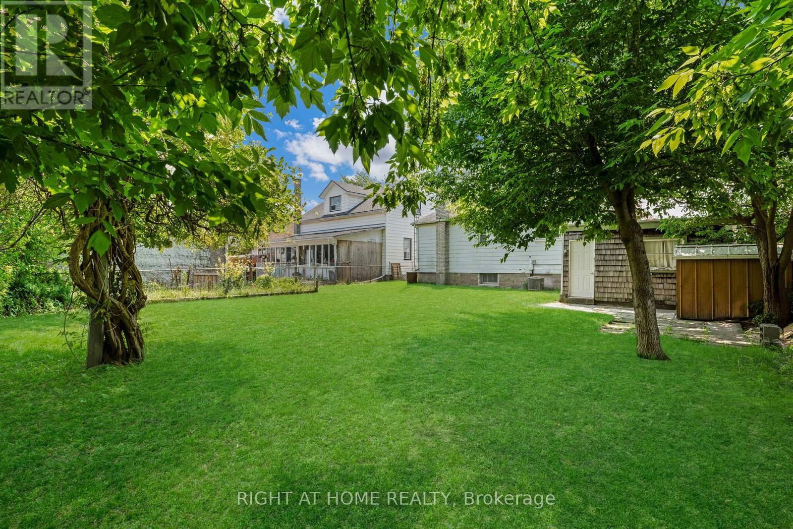38 KINSEY STREET Image 26