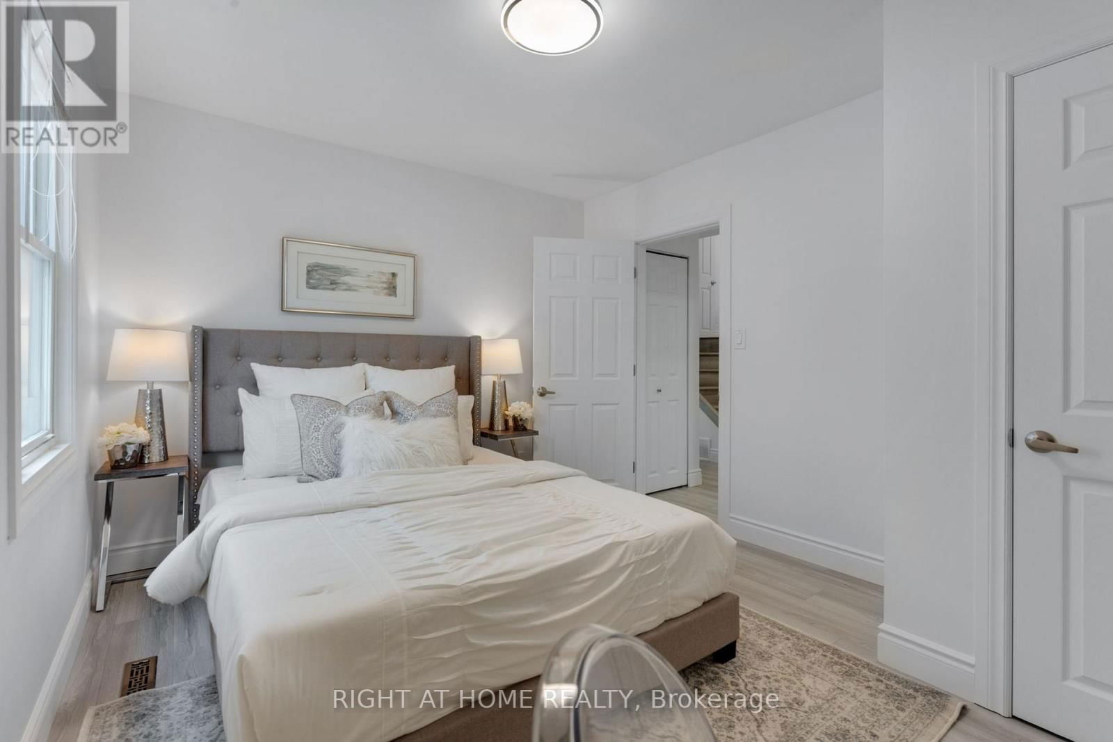 38 KINSEY STREET Image 9