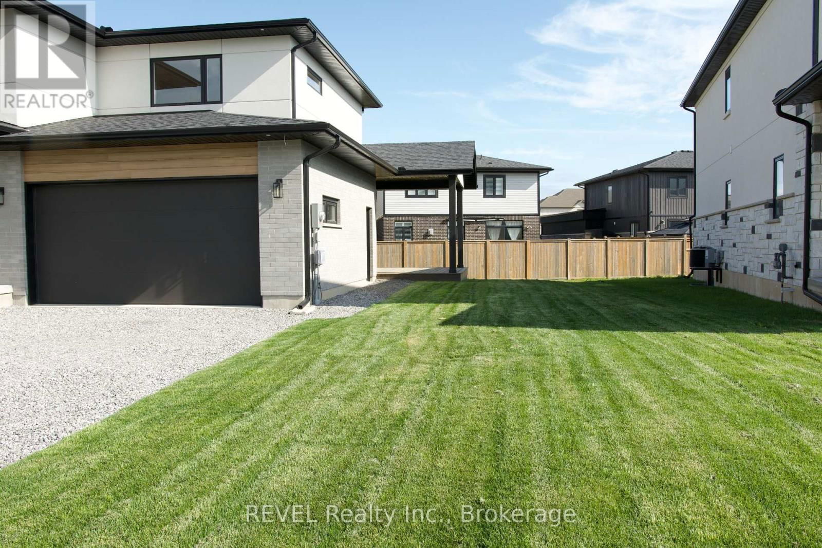 1 ELVIRA WAY Image 5
