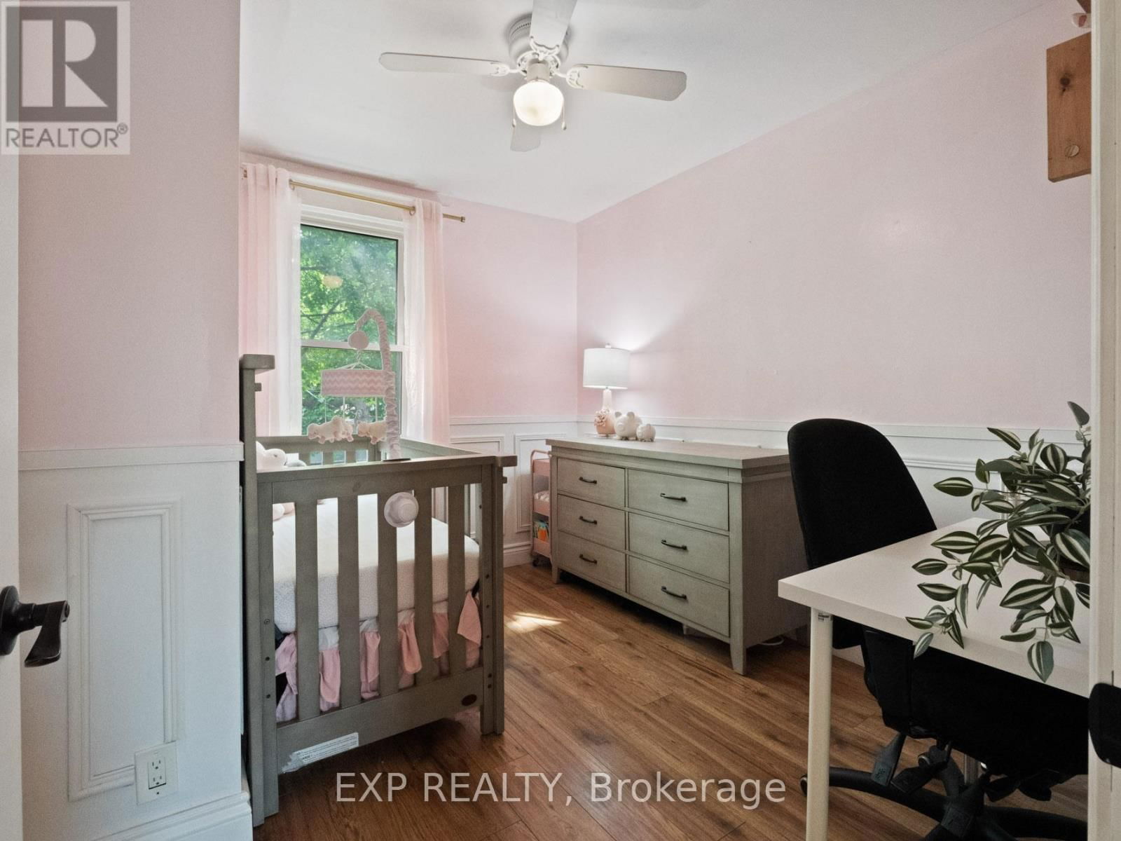 4 WILEY STREET Image 18