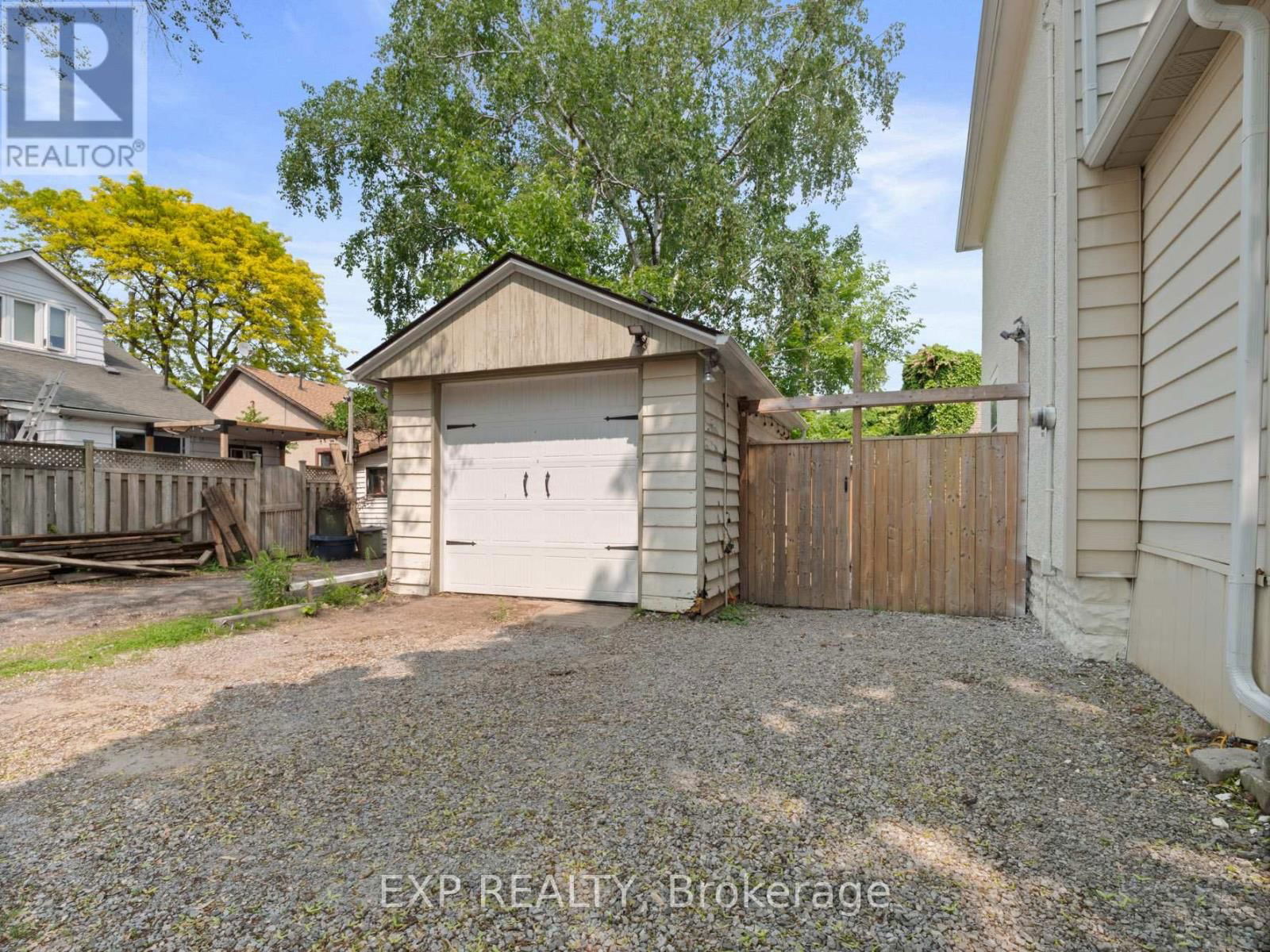 4 WILEY STREET Image 29