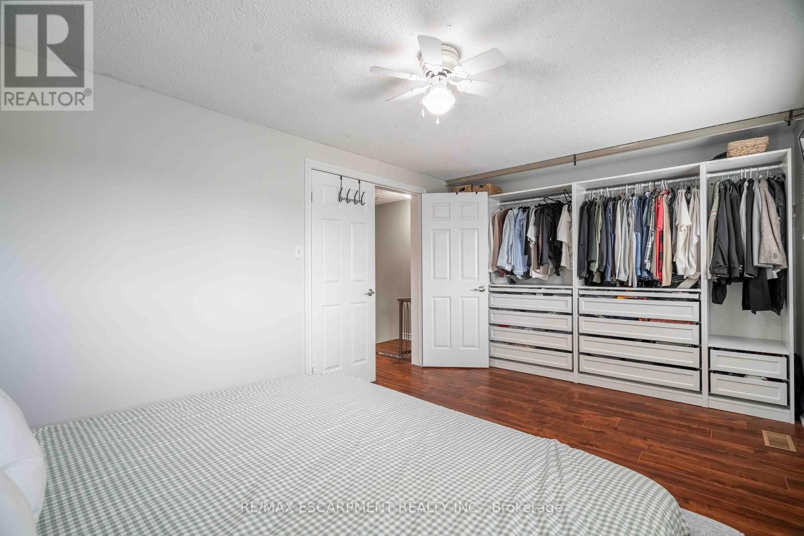 13 - 1155 PARAMOUNT DRIVE Image 34