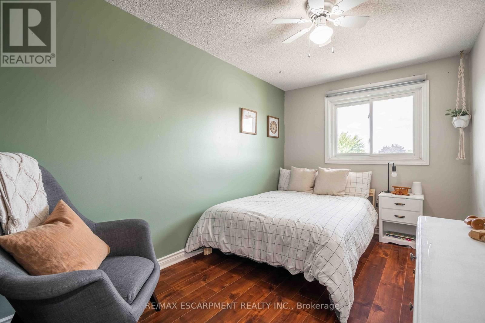 13 - 1155 PARAMOUNT DRIVE Image 37