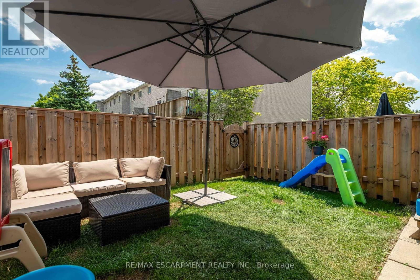 13 - 1155 PARAMOUNT DRIVE Image 41