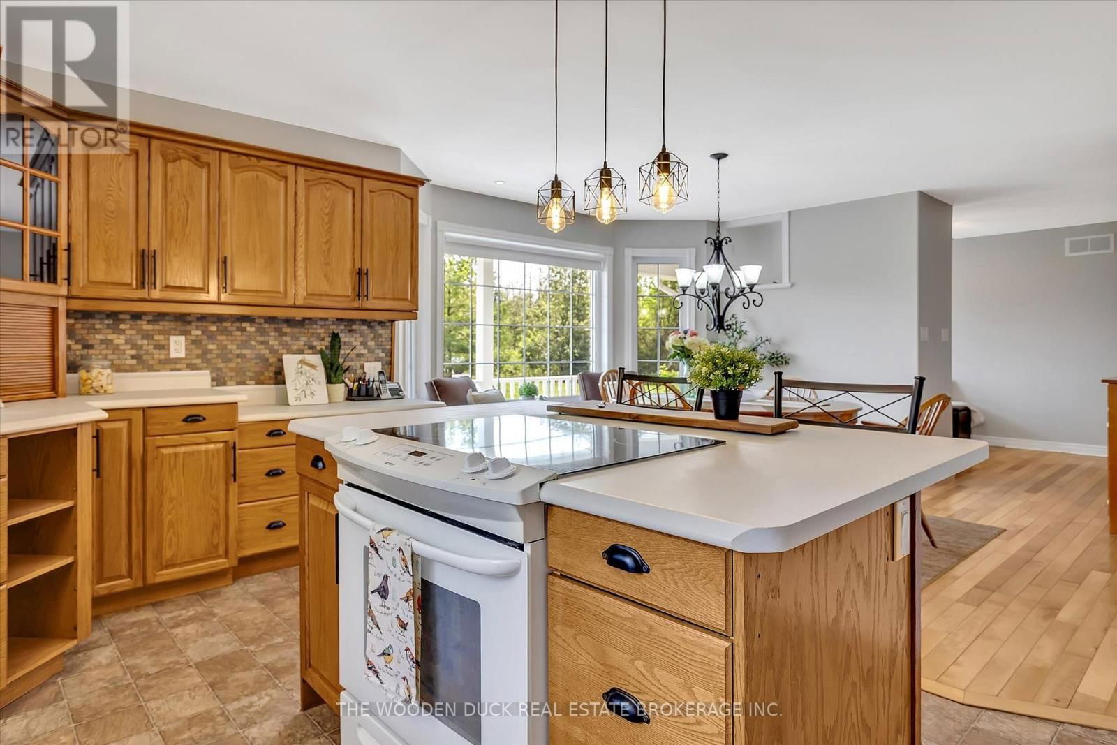 143 N LANG ROAD Image 11