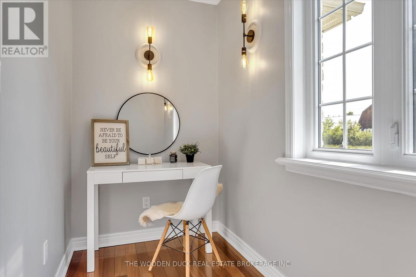 143 N LANG ROAD Image 24