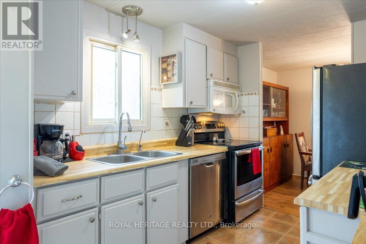 39 CIRCLE DRIVE Image 7