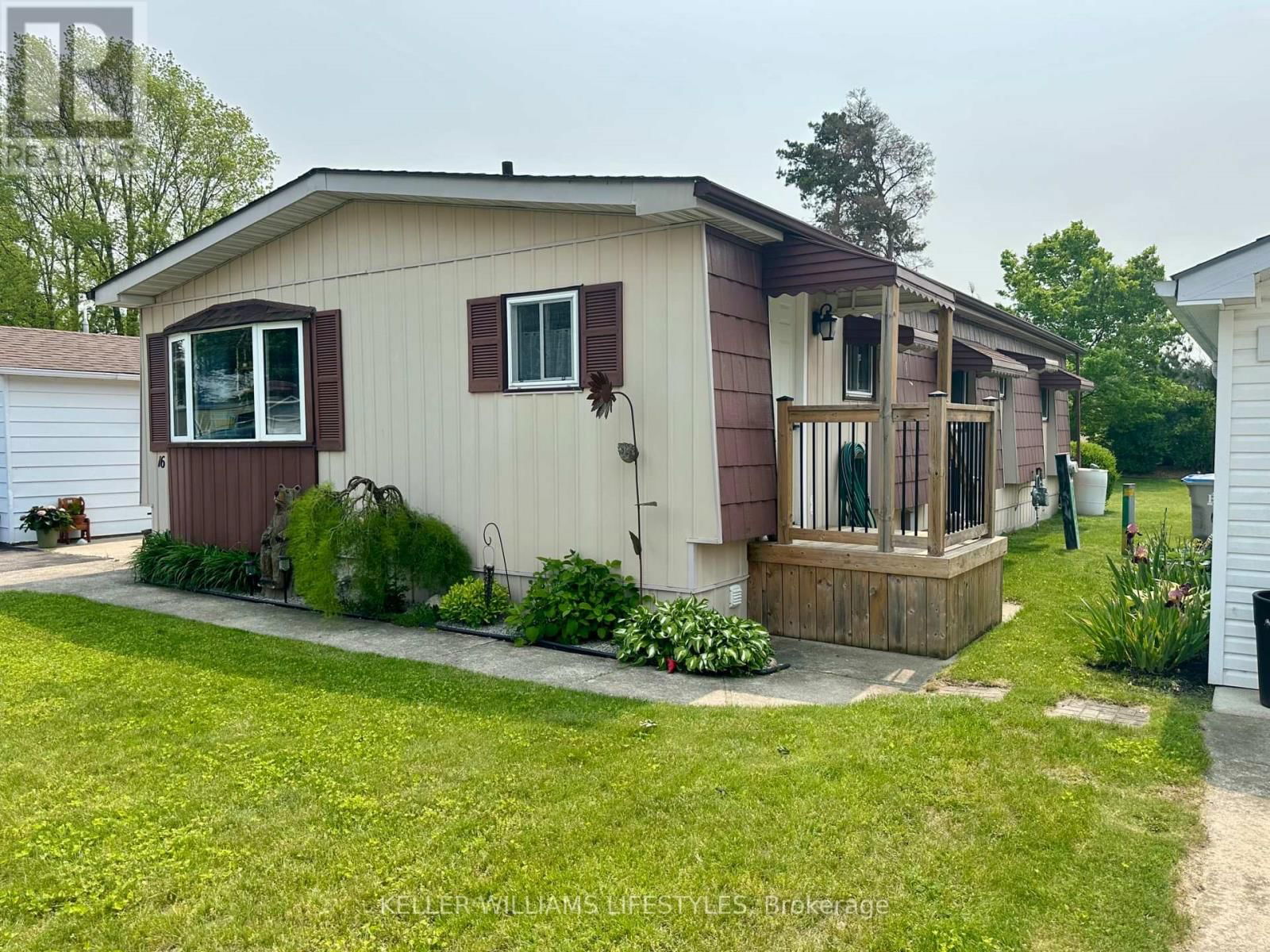 16 VELMA STREET Image 35