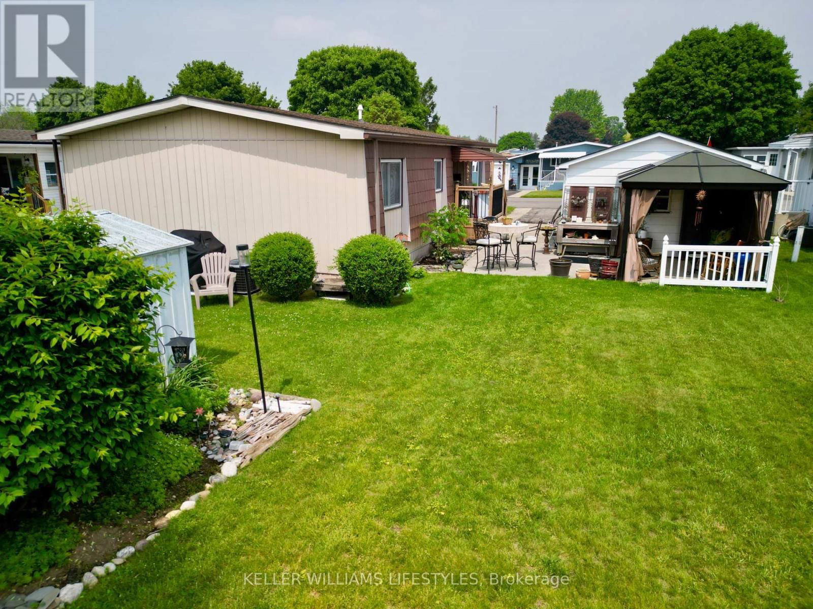 16 VELMA STREET Image 39