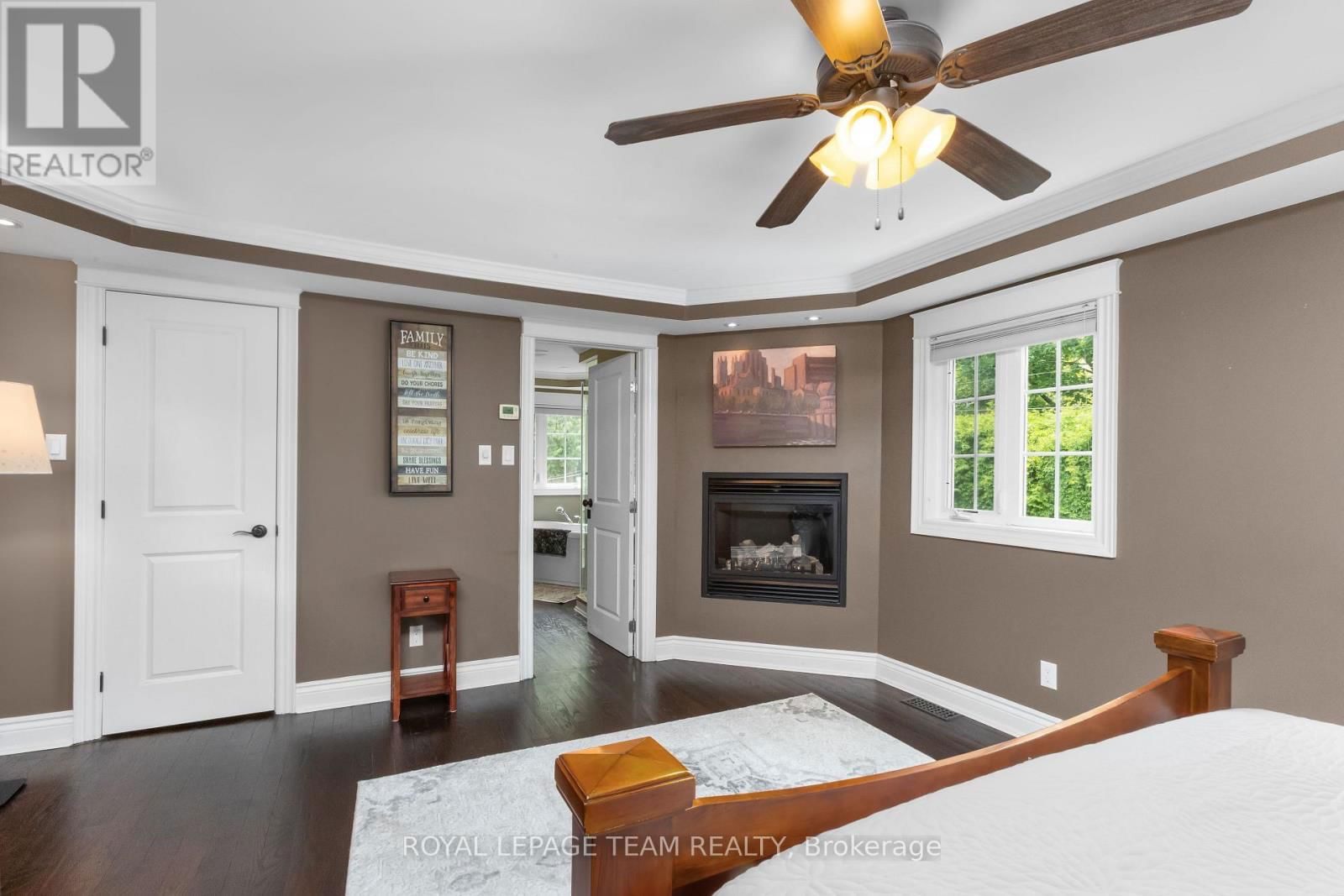 524 BROADVIEW AVENUE Image 19